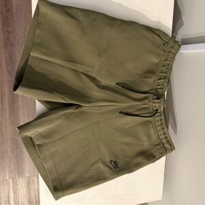 Nike Men's Khaki Athletic Shorts